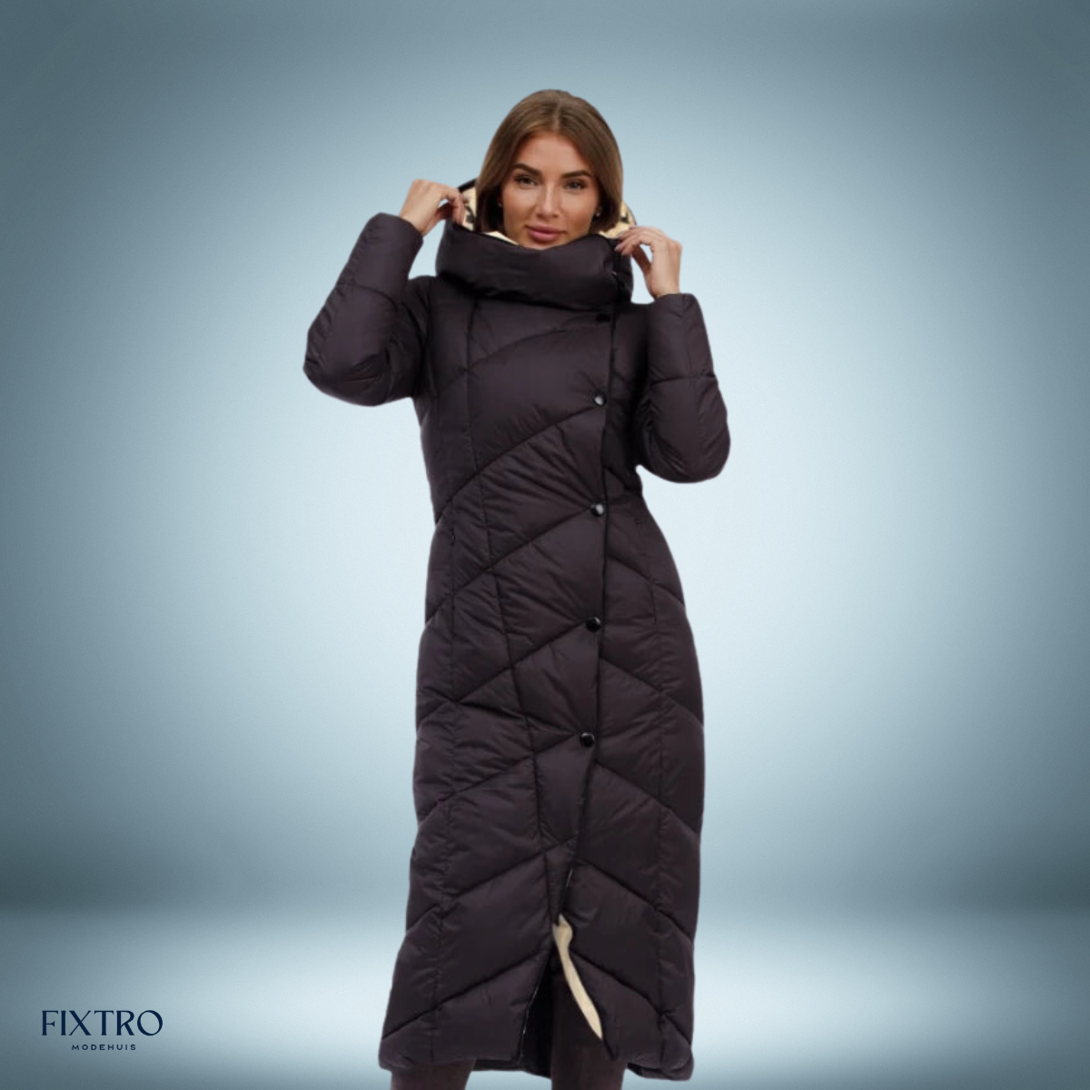 Couture Design - Exclusieve parka met knooplsuiting